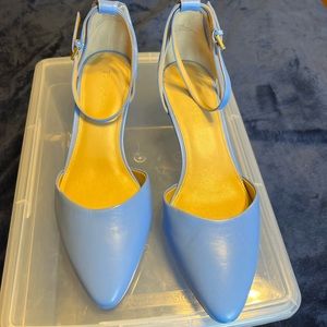 Size 10 genuine leather Talbots sandals.